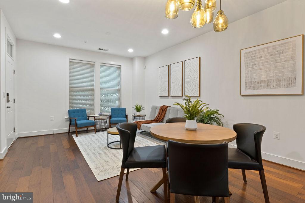 2215 RICHMOND HWY #101, ALEXANDRIA, Virginia 22301, 3 Bedrooms Bedrooms, ,2 BathroomsBathrooms,Residential,For sale,2215 RICHMOND HWY #101,VAAX2048958 MLS # VAAX2048958