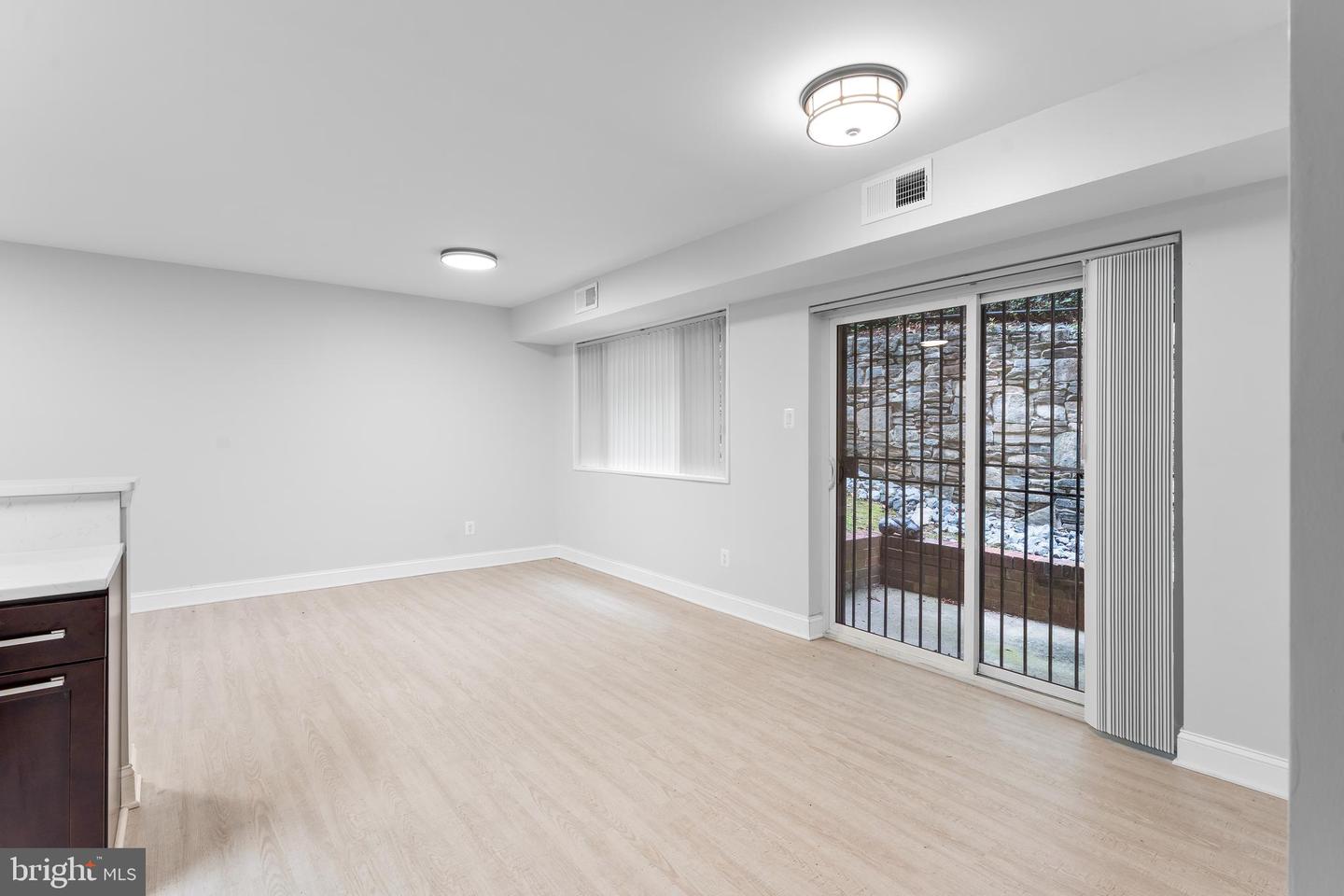 4272 EAST CAPITOL ST E #2, WASHINGTON, District Of Columbia 20019, 1 Bedroom Bedrooms, ,1 BathroomBathrooms,Residential,For sale,4272 EAST CAPITOL ST E #2,DCDC2216652 MLS # DCDC2216652 4272 EAST CAPITOL ST E #2, WASHINGTON, District Of Columbia 20019, 1 Bedroom Bedrooms, ,1 BathroomBathrooms,Residential,For sale,4272 EAST CAPITOL ST E #2,DCDC2216652 MLS # DCDC2216652