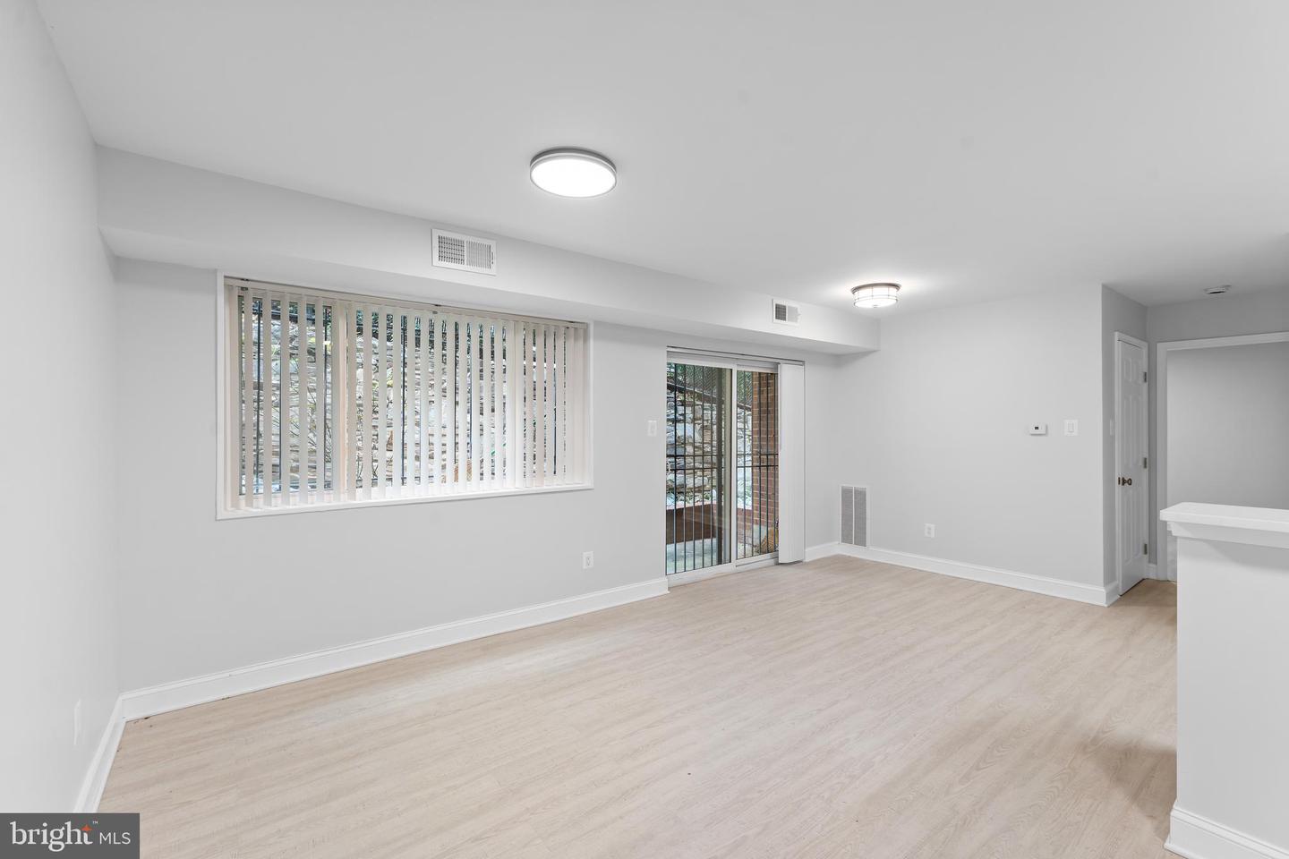 4272 EAST CAPITOL ST E #2, WASHINGTON, District Of Columbia 20019, 1 Bedroom Bedrooms, ,1 BathroomBathrooms,Residential,For sale,4272 EAST CAPITOL ST E #2,DCDC2216652 MLS # DCDC2216652 4272 EAST CAPITOL ST E #2, WASHINGTON, District Of Columbia 20019, 1 Bedroom Bedrooms, ,1 BathroomBathrooms,Residential,For sale,4272 EAST CAPITOL ST E #2,DCDC2216652 MLS # DCDC2216652