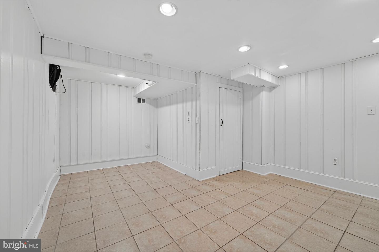 5720 5TH ST NE, WASHINGTON, District Of Columbia 20011, 3 Bedrooms Bedrooms, ,1 BathroomBathrooms,Residential,For sale,5720 5TH ST NE,DCDC2216658 MLS # DCDC2216658