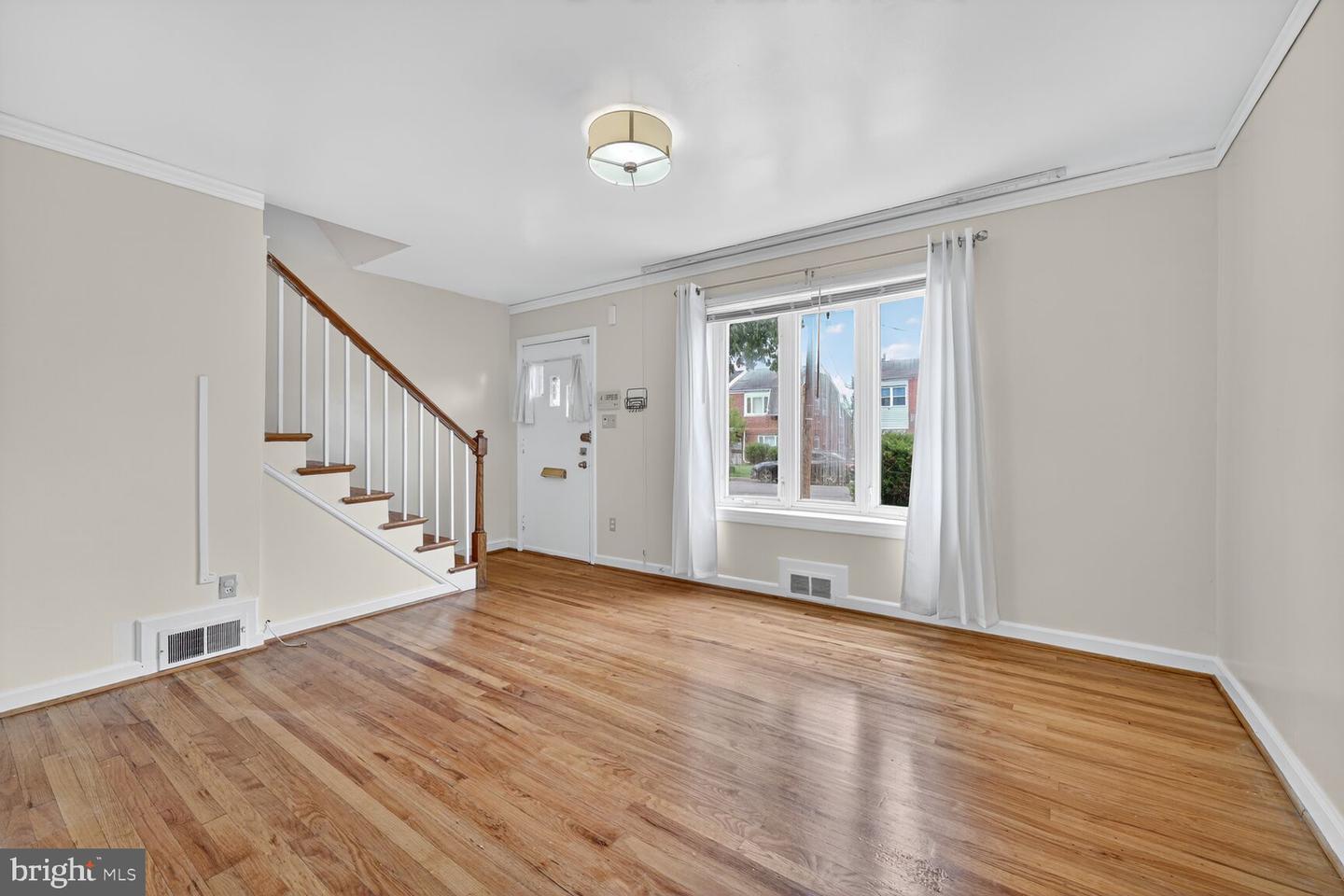 5720 5TH ST NE, WASHINGTON, District Of Columbia 20011, 3 Bedrooms Bedrooms, ,1 BathroomBathrooms,Residential,For sale,5720 5TH ST NE,DCDC2216658 MLS # DCDC2216658