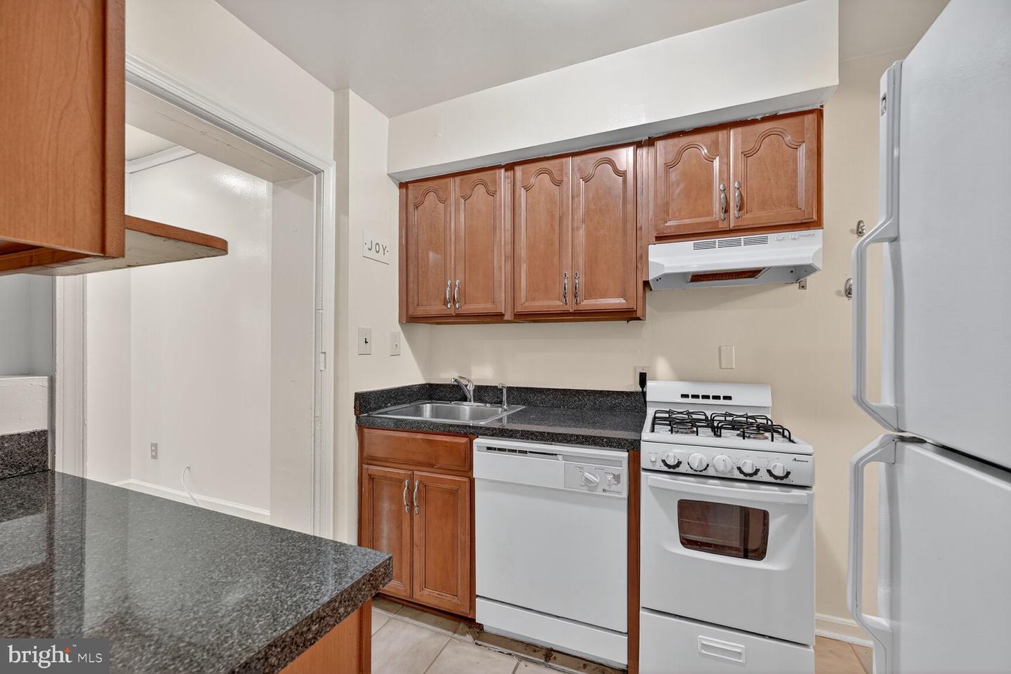 5720 5TH ST NE, WASHINGTON, District Of Columbia 20011, 3 Bedrooms Bedrooms, ,1 BathroomBathrooms,Residential,For sale,5720 5TH ST NE,DCDC2216658 MLS # DCDC2216658
