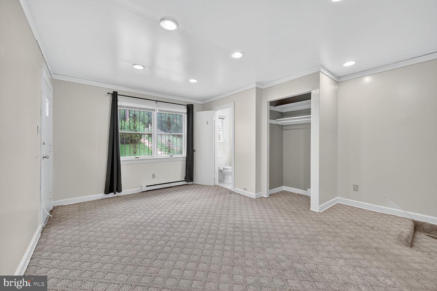 5720 5TH ST NE, WASHINGTON, District Of Columbia 20011, 3 Bedrooms Bedrooms, ,1 BathroomBathrooms,Residential,For sale,5720 5TH ST NE,DCDC2216658 MLS # DCDC2216658