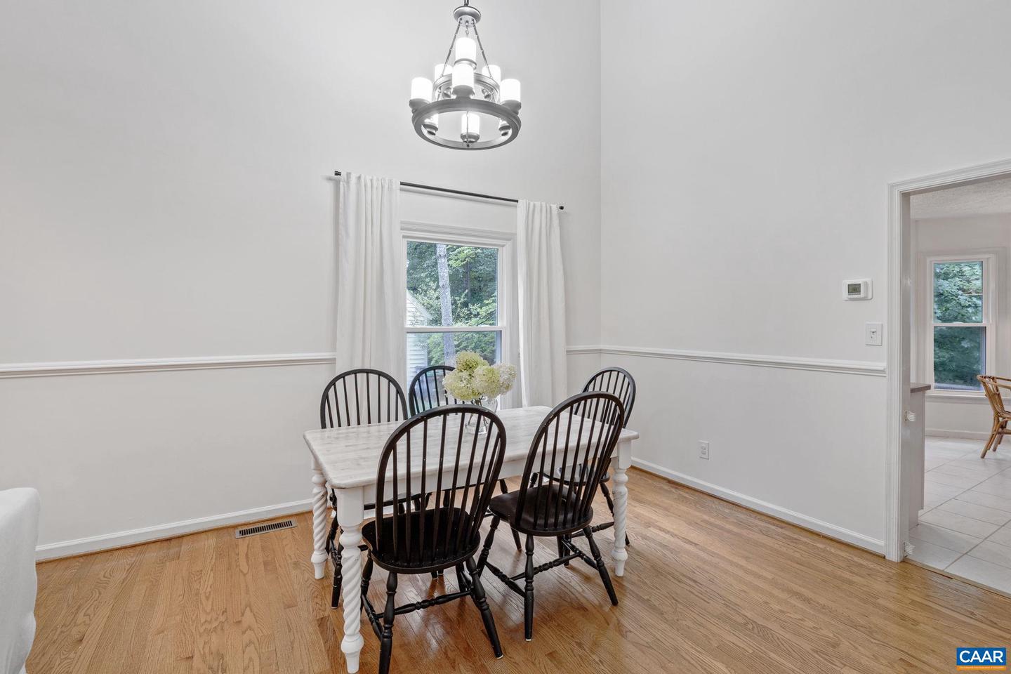 1864 AMBERFIELD DR, CHARLOTTESVILLE, Virginia 22911, 3 Bedrooms Bedrooms, ,2 BathroomsBathrooms,Residential,For sale,1864 AMBERFIELD DR,668179 MLS # 668179