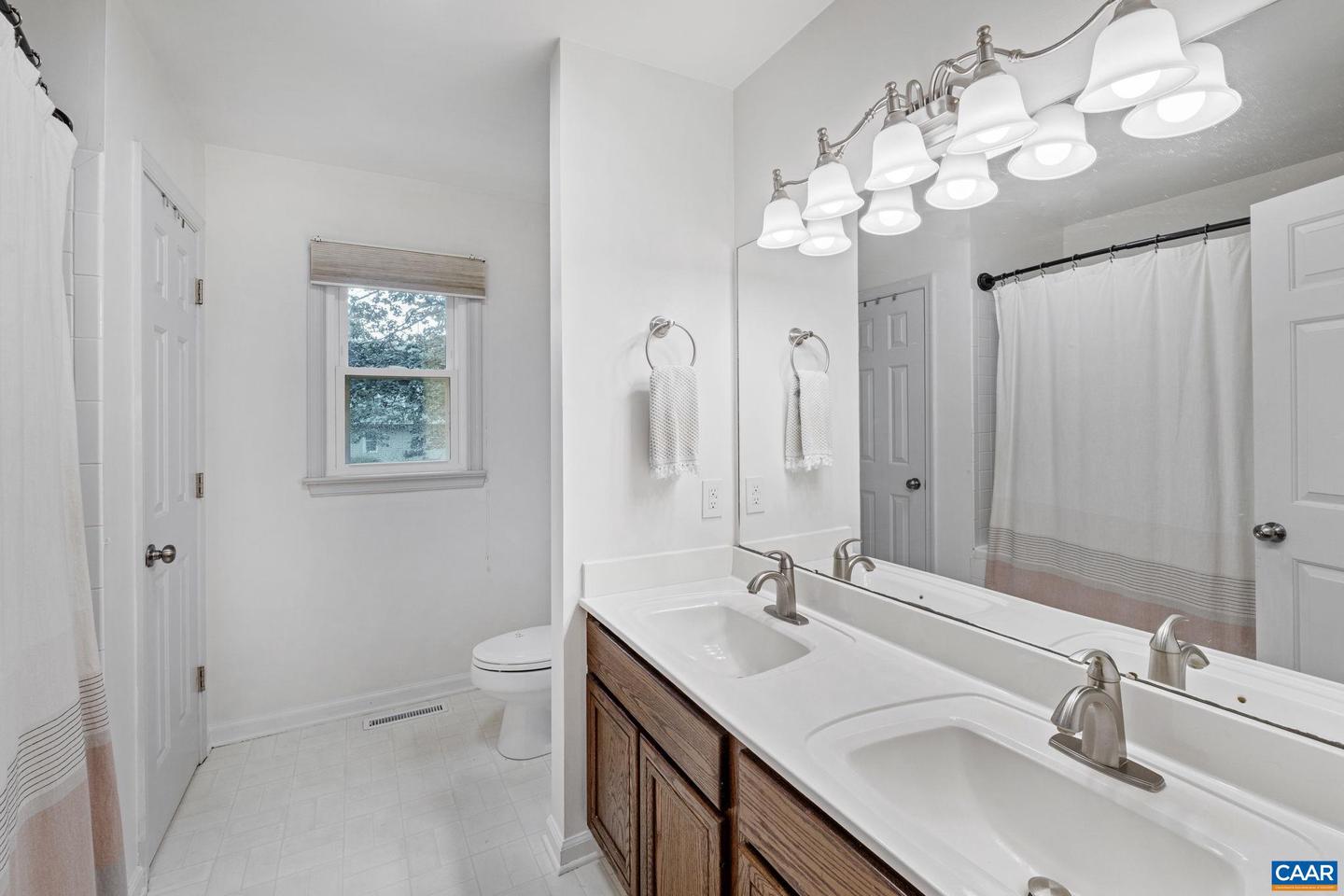 1864 AMBERFIELD DR, CHARLOTTESVILLE, Virginia 22911, 3 Bedrooms Bedrooms, ,2 BathroomsBathrooms,Residential,For sale,1864 AMBERFIELD DR,668179 MLS # 668179