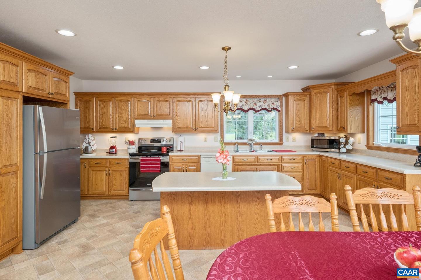 1640 PEA RIDGE RD, STANARDSVILLE, Virginia 22973, 5 Bedrooms Bedrooms, ,3 BathroomsBathrooms,Residential,For sale,1640 PEA RIDGE RD,668180 MLS # 668180