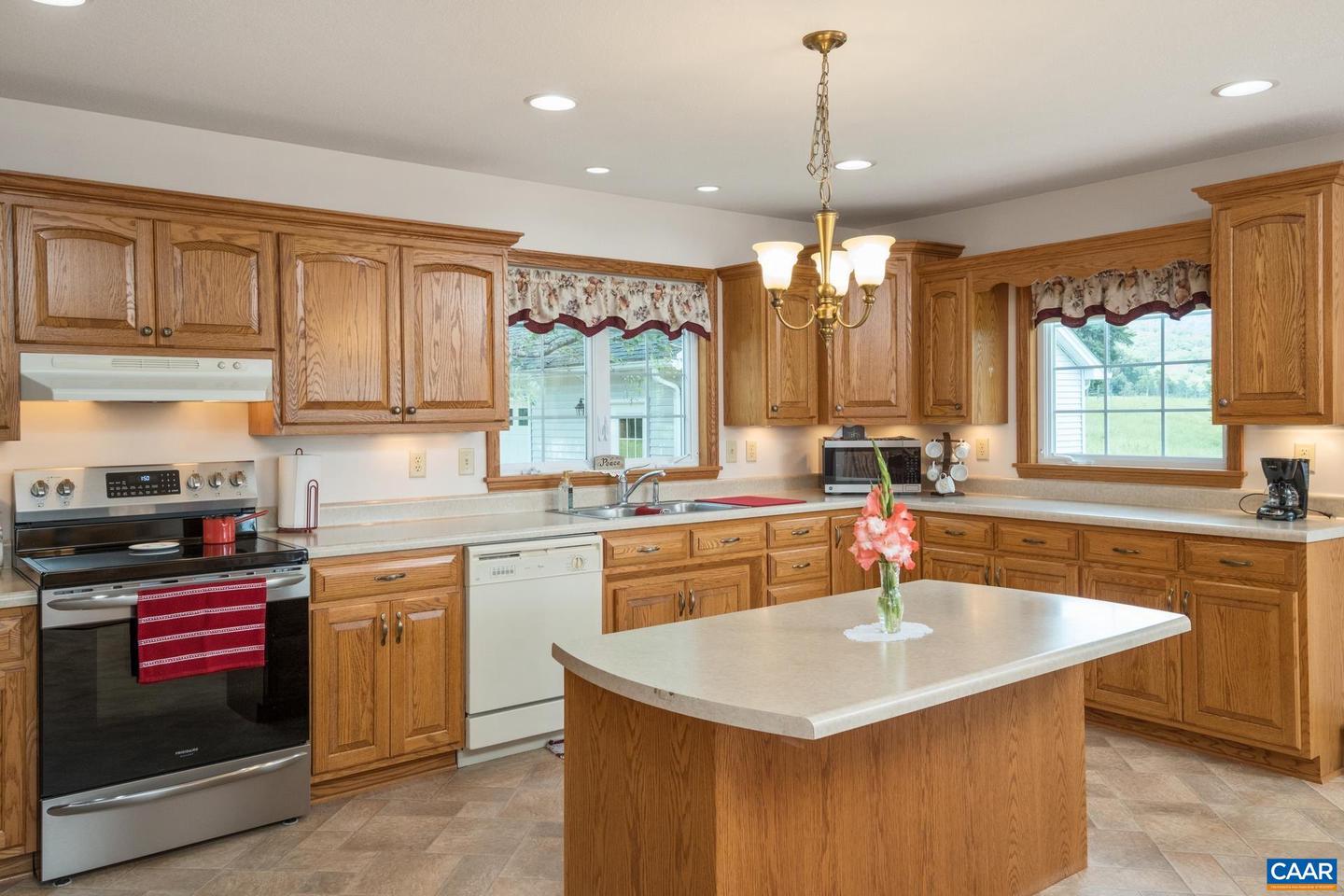 1640 PEA RIDGE RD, STANARDSVILLE, Virginia 22973, 5 Bedrooms Bedrooms, ,3 BathroomsBathrooms,Residential,For sale,1640 PEA RIDGE RD,668180 MLS # 668180