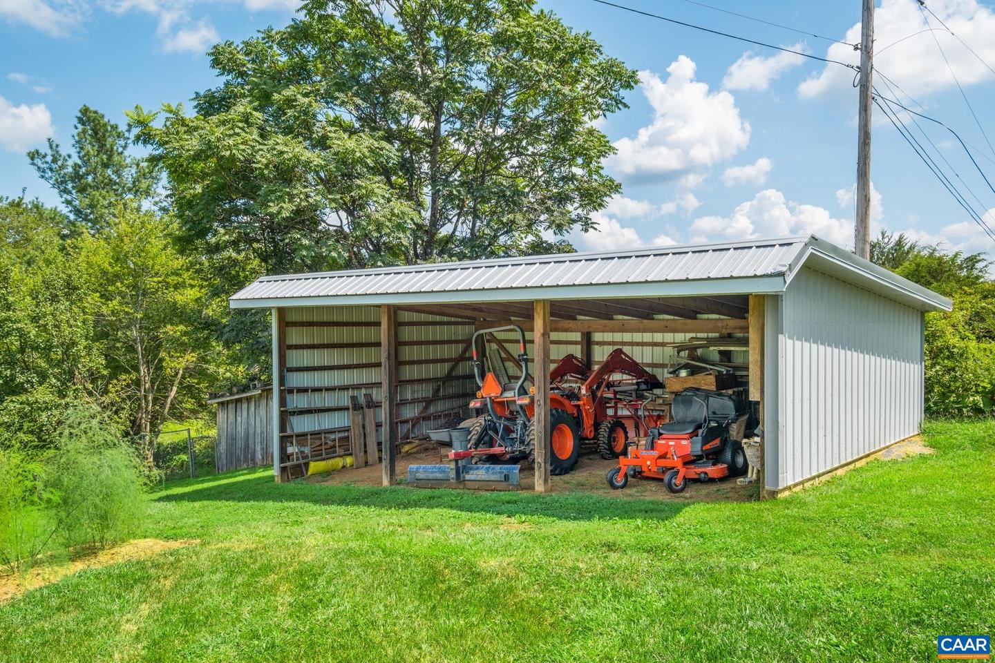 1640 PEA RIDGE RD, STANARDSVILLE, Virginia 22973, 5 Bedrooms Bedrooms, ,3 BathroomsBathrooms,Residential,For sale,1640 PEA RIDGE RD,668180 MLS # 668180