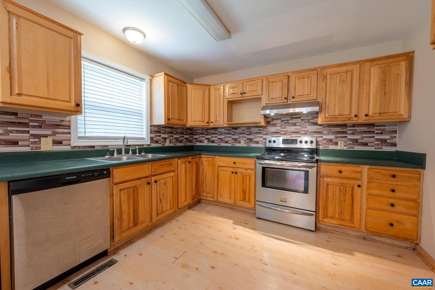 497 SUNSET DR, STANARDSVILLE, Virginia 22973, 3 Bedrooms Bedrooms, ,2 BathroomsBathrooms,Residential,For sale,497 SUNSET DR,668181 MLS # 668181