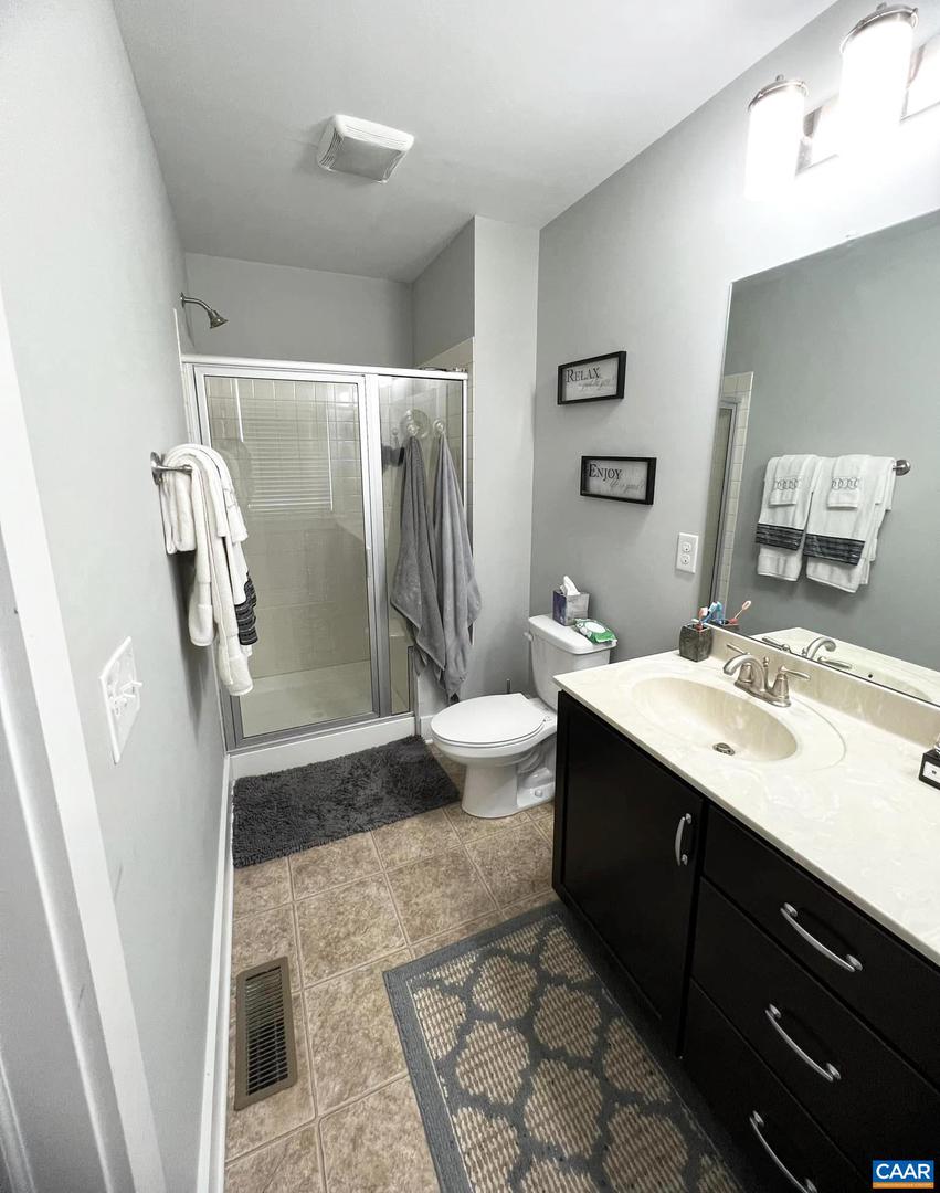 516 RIVES ST, CHARLOTTESVILLE, Virginia 22902, 3 Bedrooms Bedrooms, ,2 BathroomsBathrooms,Residential,For sale,516 RIVES ST,668182 MLS # 668182