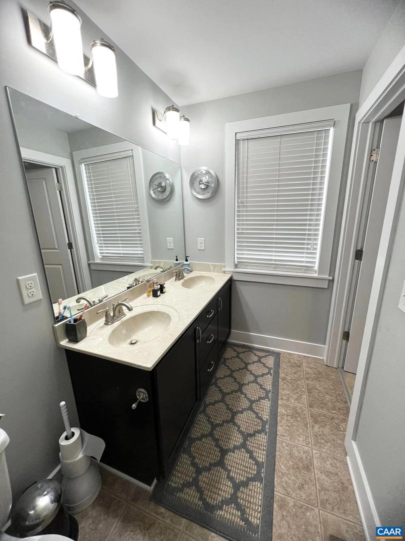 516 RIVES ST, CHARLOTTESVILLE, Virginia 22902, 3 Bedrooms Bedrooms, ,2 BathroomsBathrooms,Residential,For sale,516 RIVES ST,668182 MLS # 668182