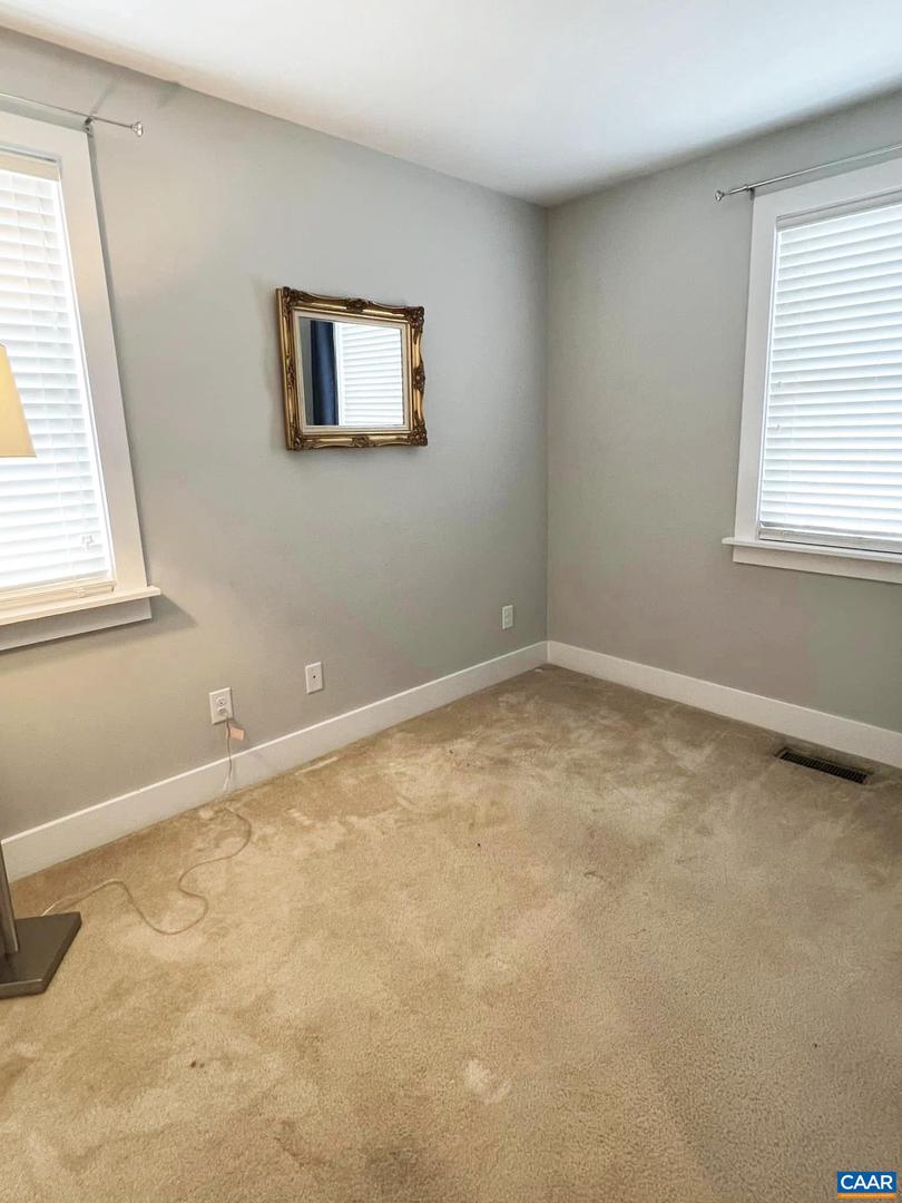 516 RIVES ST, CHARLOTTESVILLE, Virginia 22902, 3 Bedrooms Bedrooms, ,2 BathroomsBathrooms,Residential,For sale,516 RIVES ST,668182 MLS # 668182