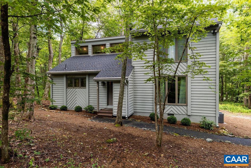170 DEER SPRINGS LN, WINTERGREEN RESORT, Virginia 22967, 3 Bedrooms Bedrooms, ,2 BathroomsBathrooms,Residential,For sale,170 DEER SPRINGS LN,668185 MLS # 668185