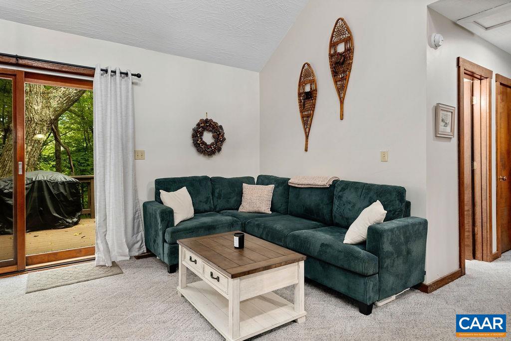 170 DEER SPRINGS LN, WINTERGREEN RESORT, Virginia 22967, 3 Bedrooms Bedrooms, ,2 BathroomsBathrooms,Residential,For sale,170 DEER SPRINGS LN,668185 MLS # 668185