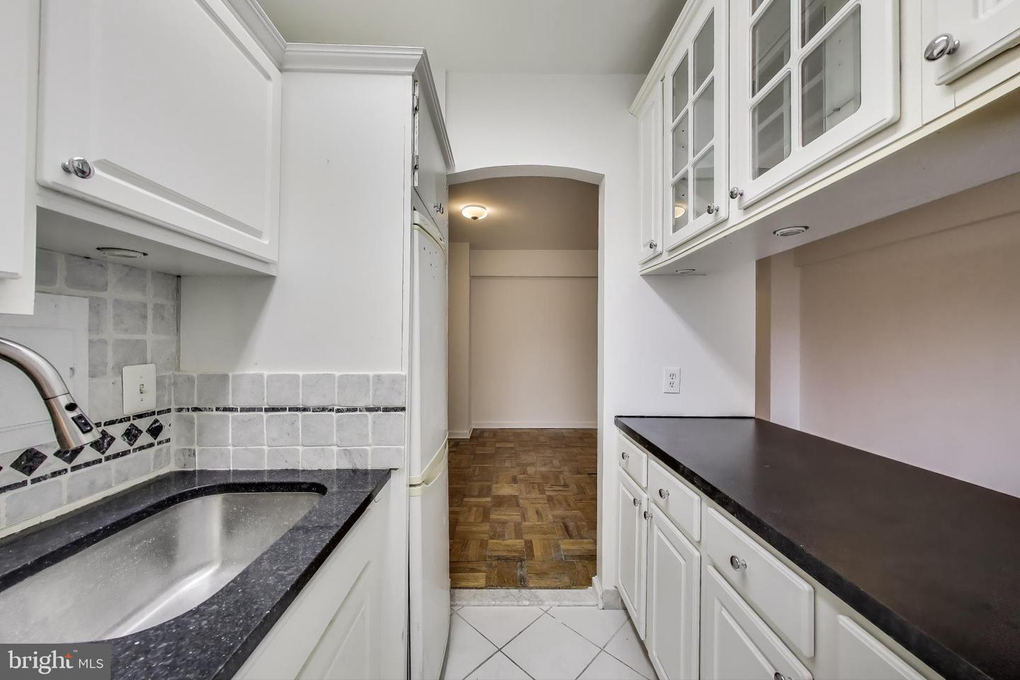 1 SCOTT CIR NW #121, WASHINGTON, District Of Columbia 20036, 1 Bedroom Bedrooms, ,1 BathroomBathrooms,Residential,For sale,1 SCOTT CIR NW #121,DCDC2216640 MLS # DCDC2216640