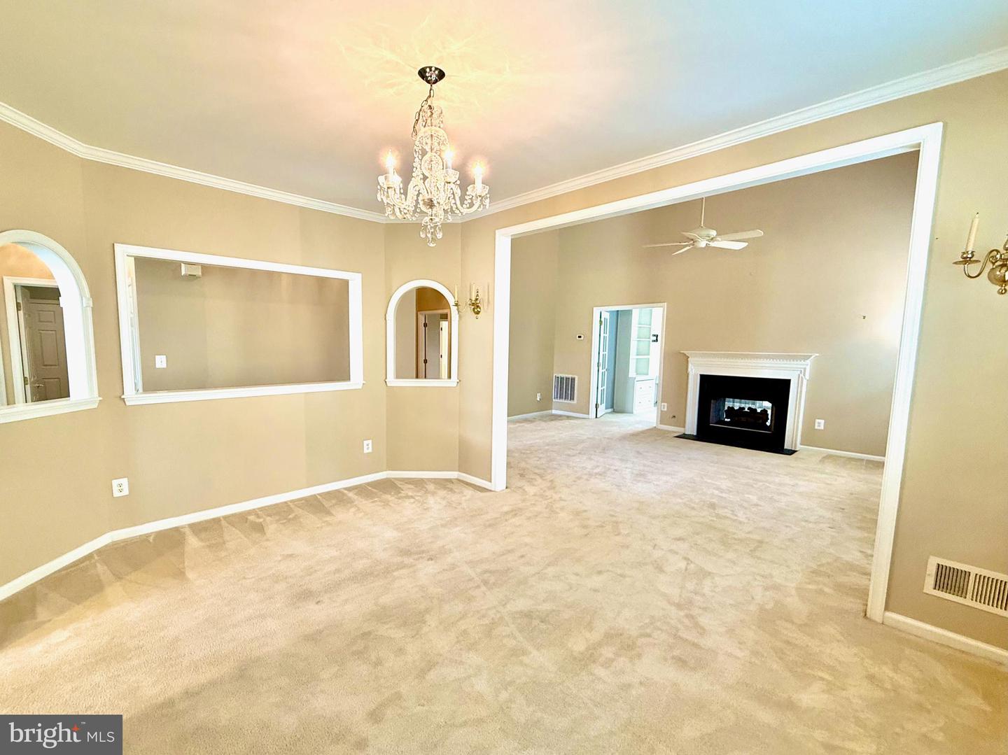 13737 HERITAGE VALLEY WAY, GAINESVILLE, Virginia 20155, 2 Bedrooms Bedrooms, ,2 BathroomsBathrooms,Residential,For sale,13737 HERITAGE VALLEY WAY,VAPW2102602 MLS # VAPW2102602
