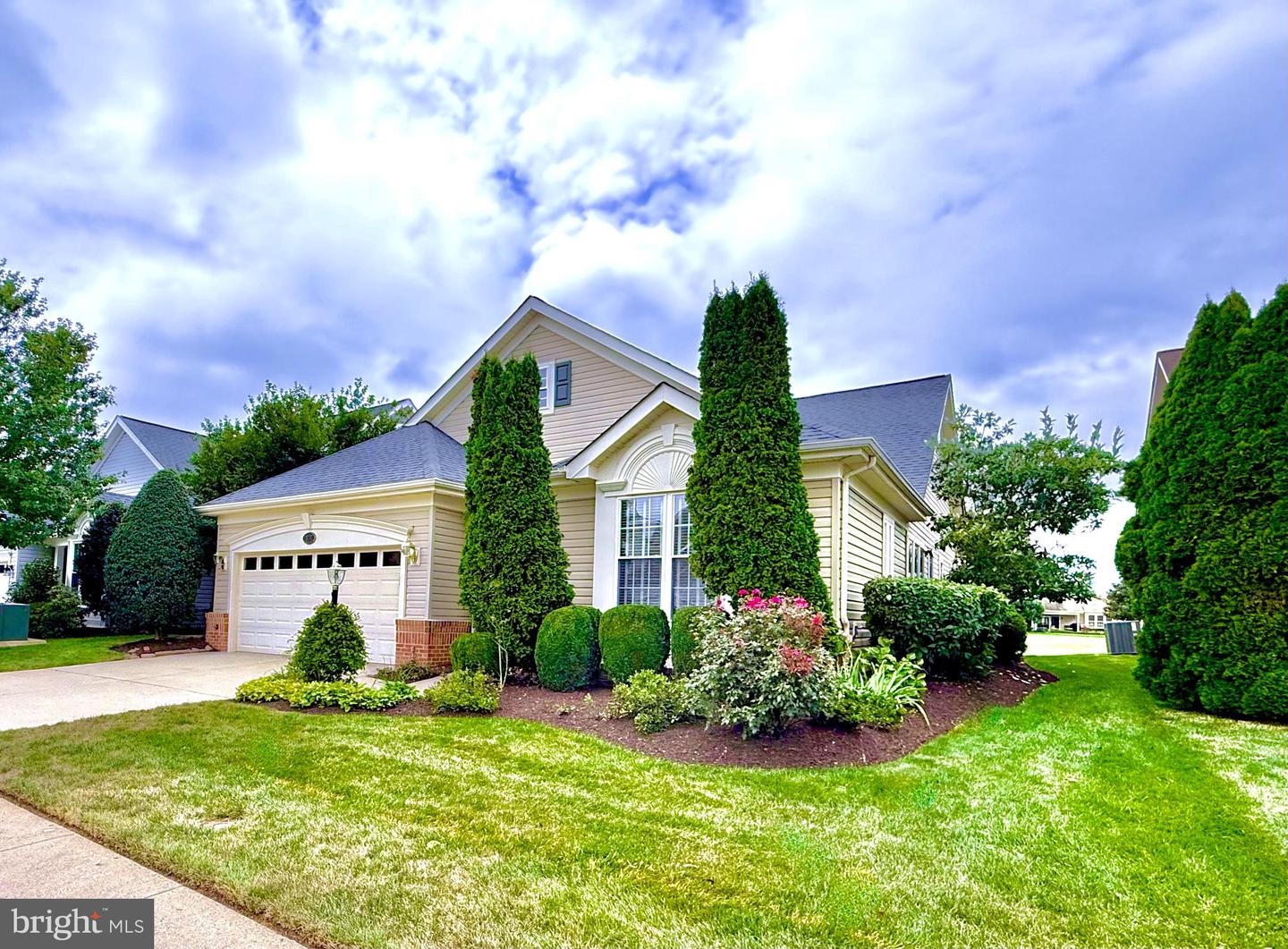 13737 HERITAGE VALLEY WAY, GAINESVILLE, Virginia 20155, 2 Bedrooms Bedrooms, ,2 BathroomsBathrooms,Residential,For sale,13737 HERITAGE VALLEY WAY,VAPW2102602 MLS # VAPW2102602