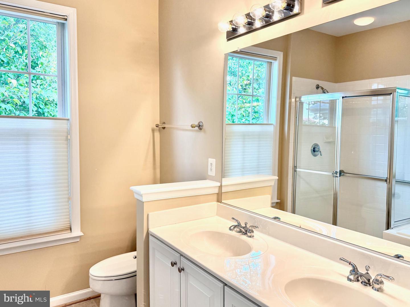 13737 HERITAGE VALLEY WAY, GAINESVILLE, Virginia 20155, 2 Bedrooms Bedrooms, ,2 BathroomsBathrooms,Residential,For sale,13737 HERITAGE VALLEY WAY,VAPW2102602 MLS # VAPW2102602