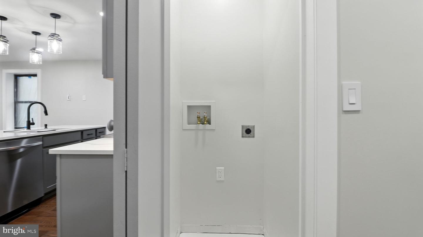 2256 HIGH ST SE #1, WASHINGTON, District Of Columbia 20020, 2 Bedrooms Bedrooms, ,2 BathroomsBathrooms,Residential,For sale,2256 HIGH ST SE #1,DCDC2216646 MLS # DCDC2216646