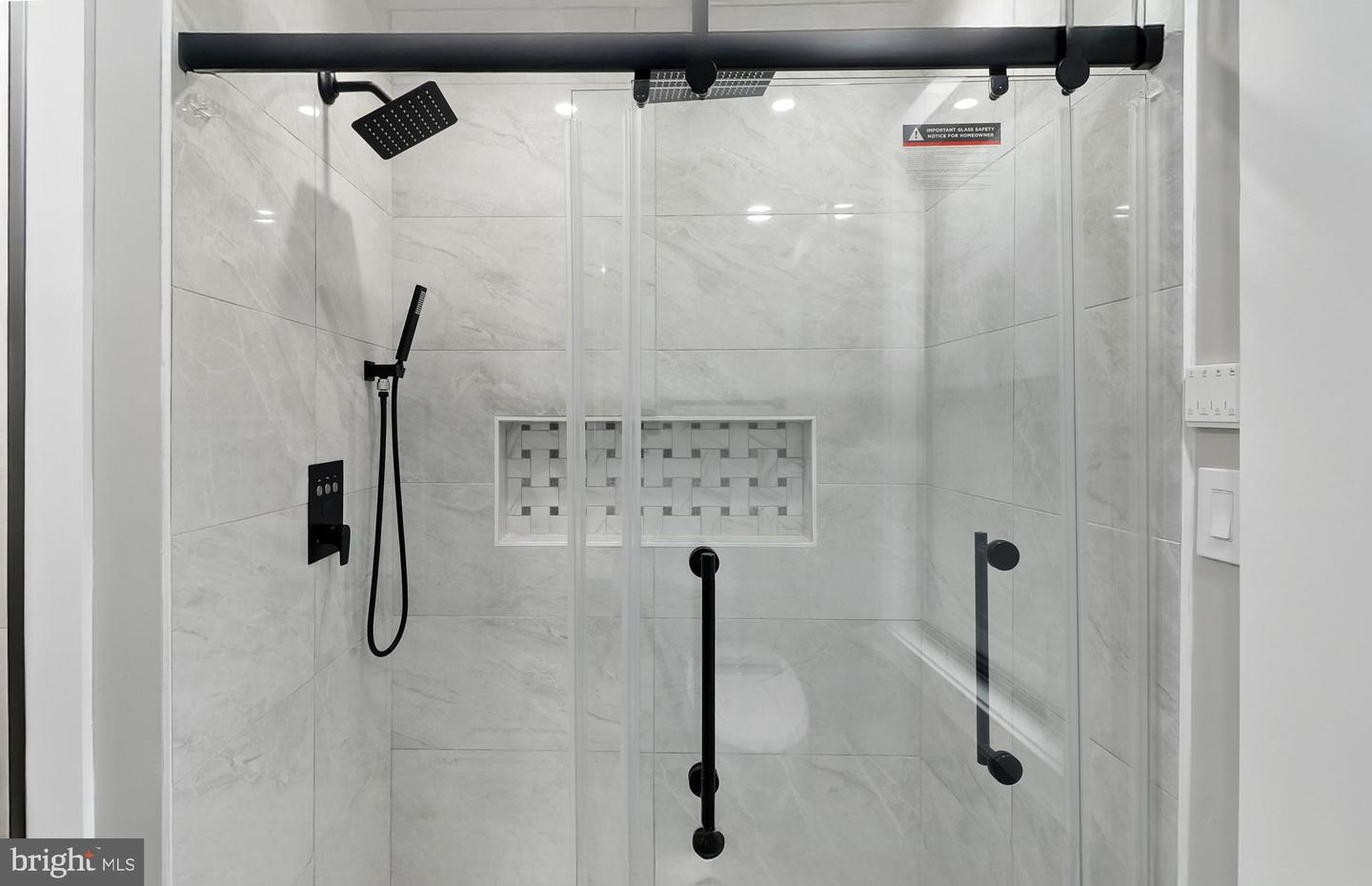 2256 HIGH ST SE #1, WASHINGTON, District Of Columbia 20020, 2 Bedrooms Bedrooms, ,2 BathroomsBathrooms,Residential,For sale,2256 HIGH ST SE #1,DCDC2216646 MLS # DCDC2216646