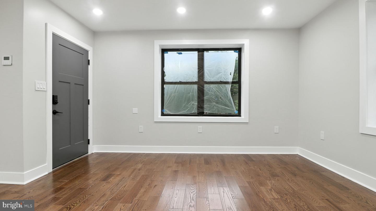 2256 HIGH ST SE #1, WASHINGTON, District Of Columbia 20020, 2 Bedrooms Bedrooms, ,2 BathroomsBathrooms,Residential,For sale,2256 HIGH ST SE #1,DCDC2216646 MLS # DCDC2216646