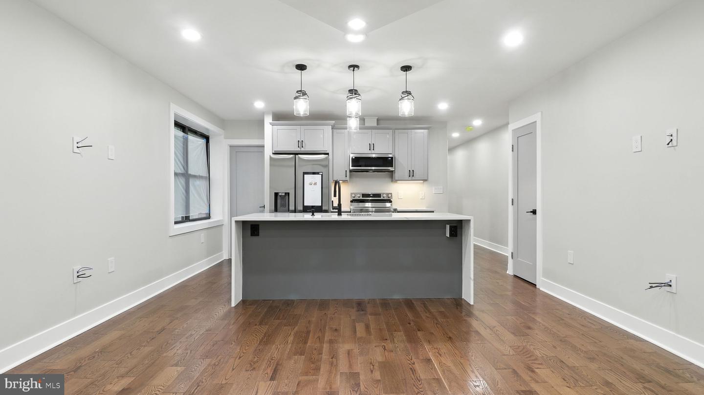 2256 HIGH ST SE #1, WASHINGTON, District Of Columbia 20020, 2 Bedrooms Bedrooms, ,2 BathroomsBathrooms,Residential,For sale,2256 HIGH ST SE #1,DCDC2216646 MLS # DCDC2216646