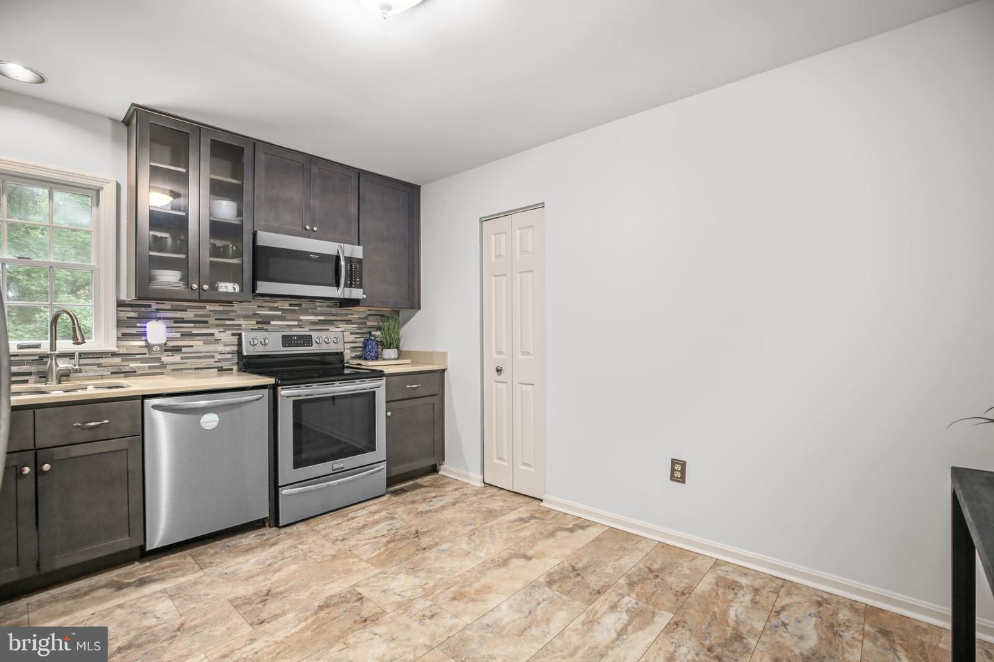 8396 WILSON CIR, KING GEORGE, Virginia 22485, 3 Bedrooms Bedrooms, ,3 BathroomsBathrooms,Residential,For sale,8396 WILSON CIR,VAKG2006926 MLS # VAKG2006926