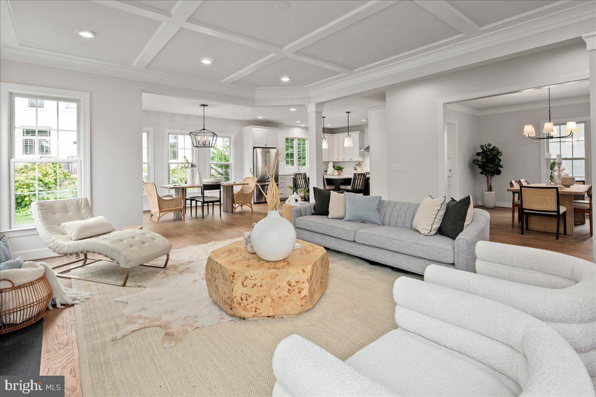 3608 CENTER DR, ALEXANDRIA, Virginia 22309, 5 Bedrooms Bedrooms, ,4 BathroomsBathrooms,Residential,For sale,3608 CENTER DR,VAFX2263150 MLS # VAFX2263150