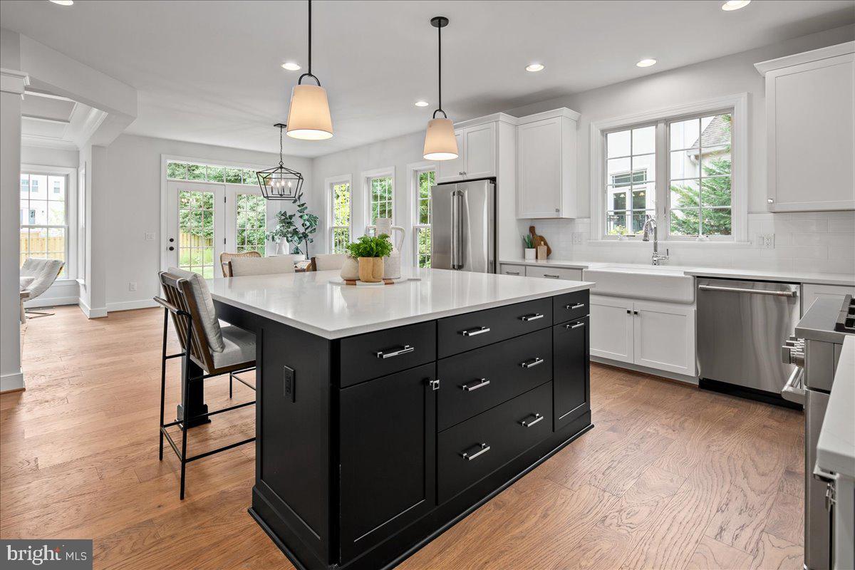 3608 CENTER DR, ALEXANDRIA, Virginia 22309, 5 Bedrooms Bedrooms, ,4 BathroomsBathrooms,Residential,For sale,3608 CENTER DR,VAFX2263150 MLS # VAFX2263150