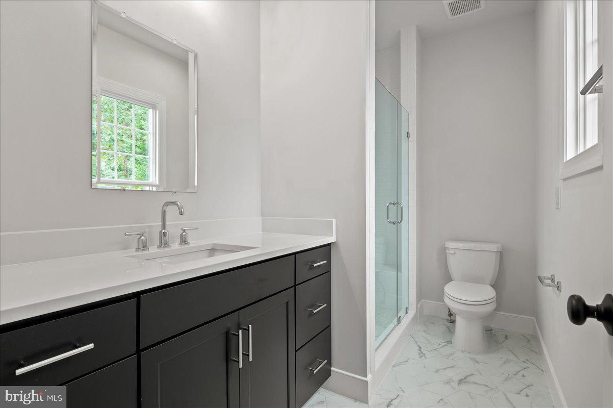 3608 CENTER DR, ALEXANDRIA, Virginia 22309, 5 Bedrooms Bedrooms, ,4 BathroomsBathrooms,Residential,For sale,3608 CENTER DR,VAFX2263150 MLS # VAFX2263150