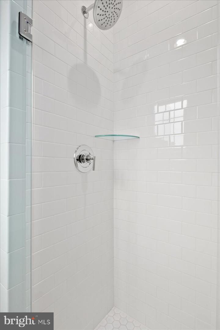 3608 CENTER DR, ALEXANDRIA, Virginia 22309, 5 Bedrooms Bedrooms, ,4 BathroomsBathrooms,Residential,For sale,3608 CENTER DR,VAFX2263150 MLS # VAFX2263150