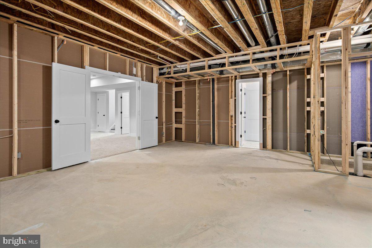 3608 CENTER DR, ALEXANDRIA, Virginia 22309, 5 Bedrooms Bedrooms, ,4 BathroomsBathrooms,Residential,For sale,3608 CENTER DR,VAFX2263150 MLS # VAFX2263150