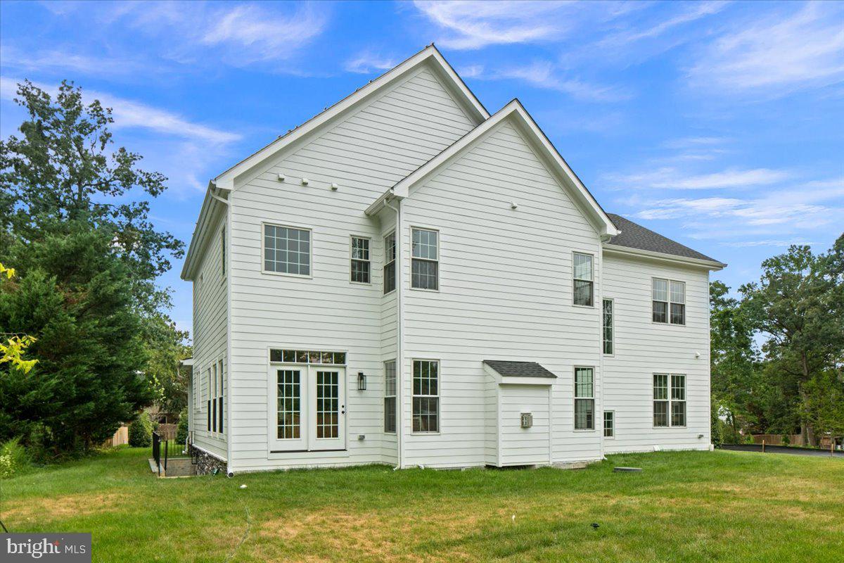 3608 CENTER DR, ALEXANDRIA, Virginia 22309, 5 Bedrooms Bedrooms, ,4 BathroomsBathrooms,Residential,For sale,3608 CENTER DR,VAFX2263150 MLS # VAFX2263150