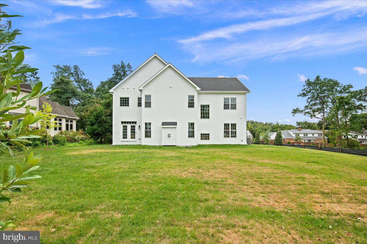 3608 CENTER DR, ALEXANDRIA, Virginia 22309, 5 Bedrooms Bedrooms, ,4 BathroomsBathrooms,Residential,For sale,3608 CENTER DR,VAFX2263150 MLS # VAFX2263150