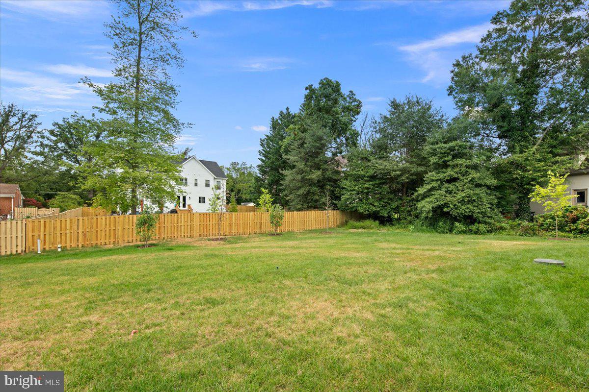 3608 CENTER DR, ALEXANDRIA, Virginia 22309, 5 Bedrooms Bedrooms, ,4 BathroomsBathrooms,Residential,For sale,3608 CENTER DR,VAFX2263150 MLS # VAFX2263150