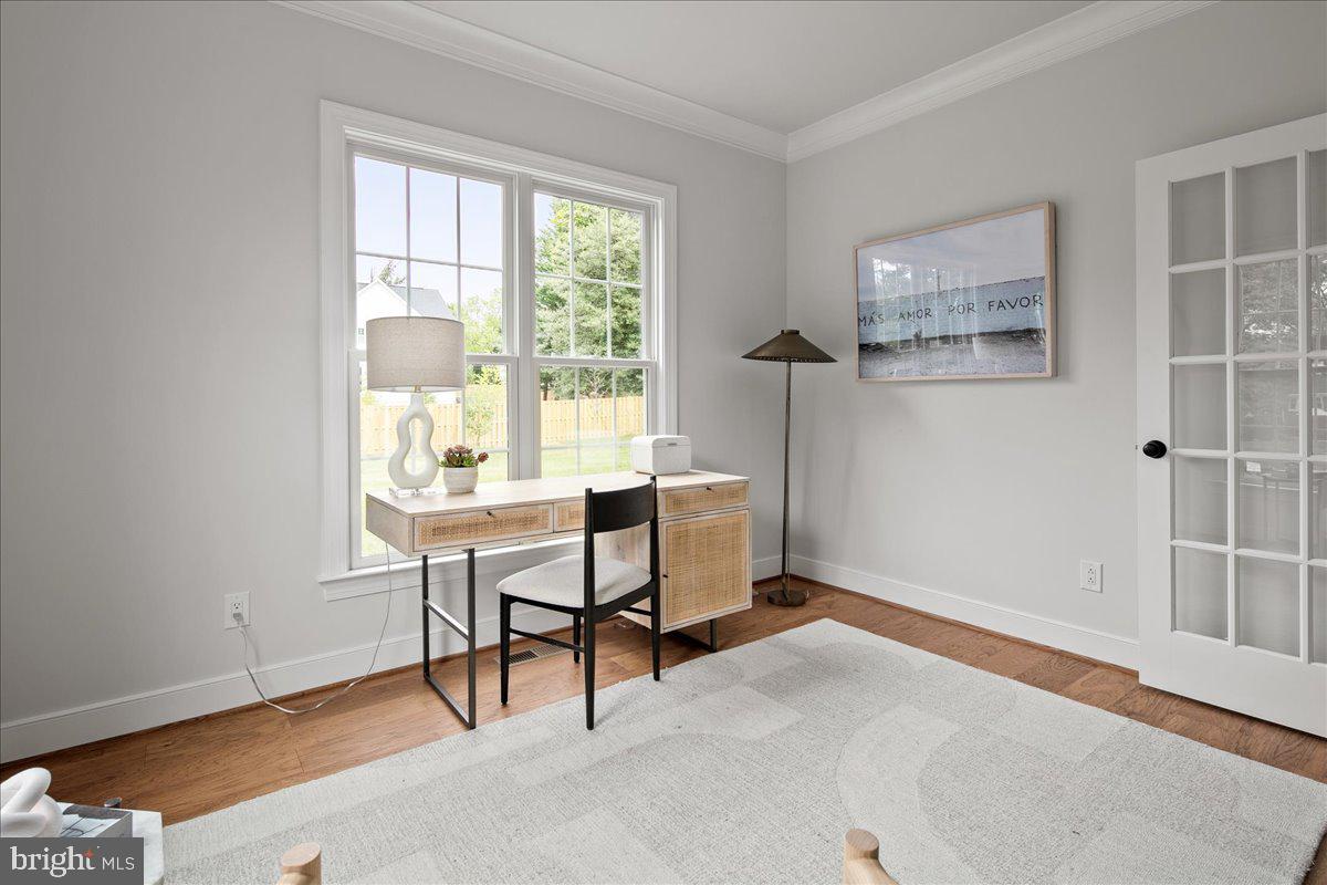 3608 CENTER DR, ALEXANDRIA, Virginia 22309, 5 Bedrooms Bedrooms, ,4 BathroomsBathrooms,Residential,For sale,3608 CENTER DR,VAFX2263150 MLS # VAFX2263150