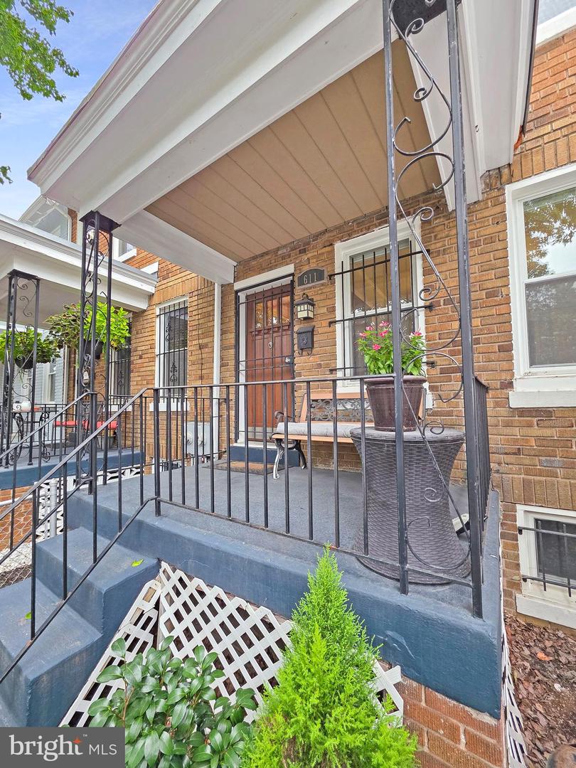 611 MORTON PL NE, WASHINGTON, District Of Columbia 20002, 3 Bedrooms Bedrooms, ,1 BathroomBathrooms,Residential,For sale,611 MORTON PL NE,DCDC2216710 MLS # DCDC2216710