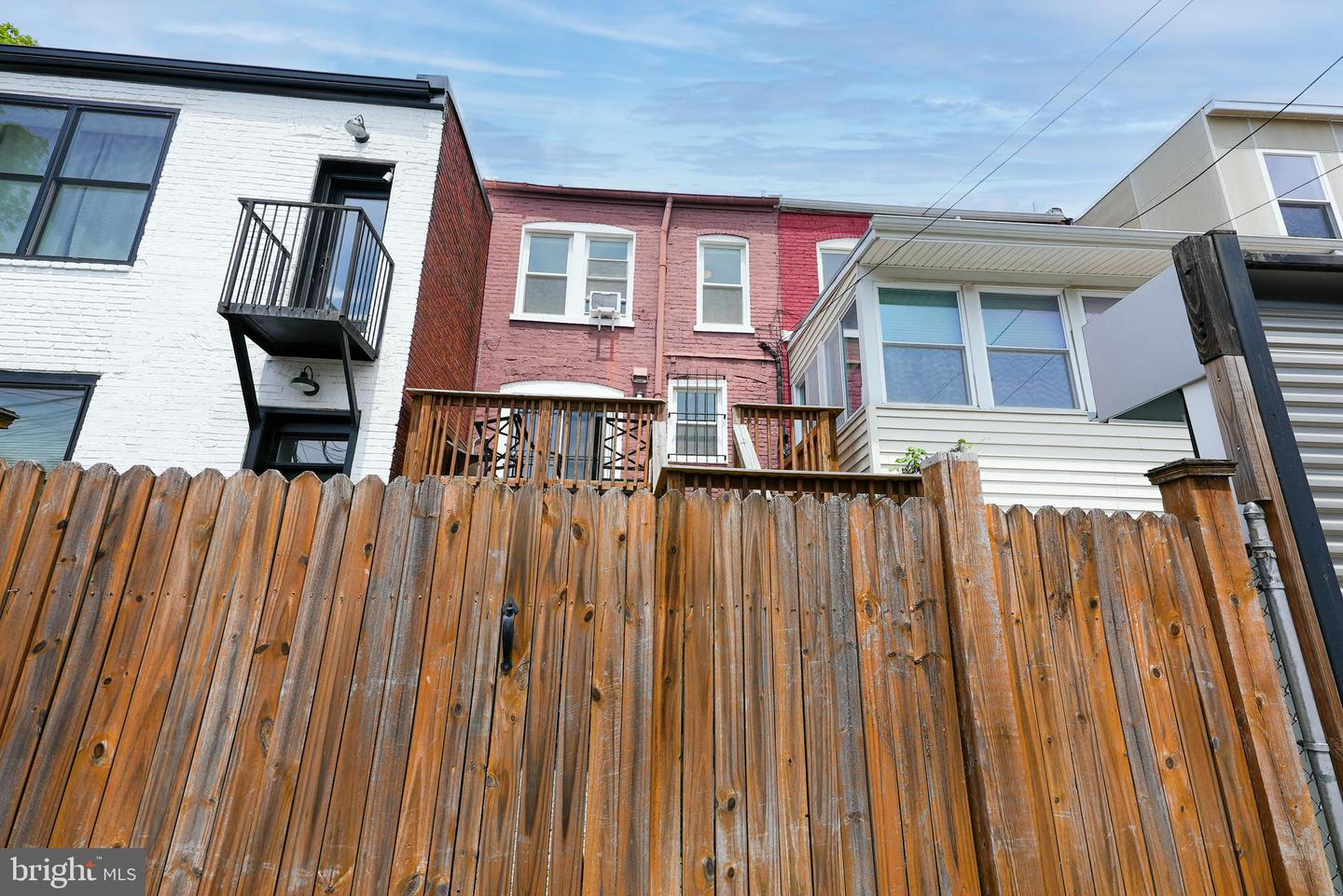 611 MORTON PL NE, WASHINGTON, District Of Columbia 20002, 3 Bedrooms Bedrooms, ,1 BathroomBathrooms,Residential,For sale,611 MORTON PL NE,DCDC2216710 MLS # DCDC2216710