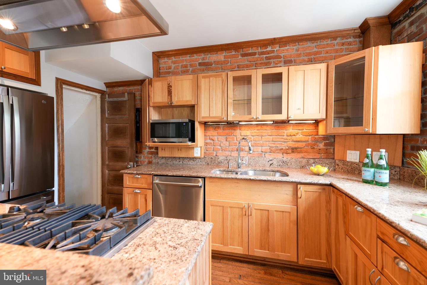 611 MORTON PL NE, WASHINGTON, District Of Columbia 20002, 3 Bedrooms Bedrooms, ,1 BathroomBathrooms,Residential,For sale,611 MORTON PL NE,DCDC2216710 MLS # DCDC2216710