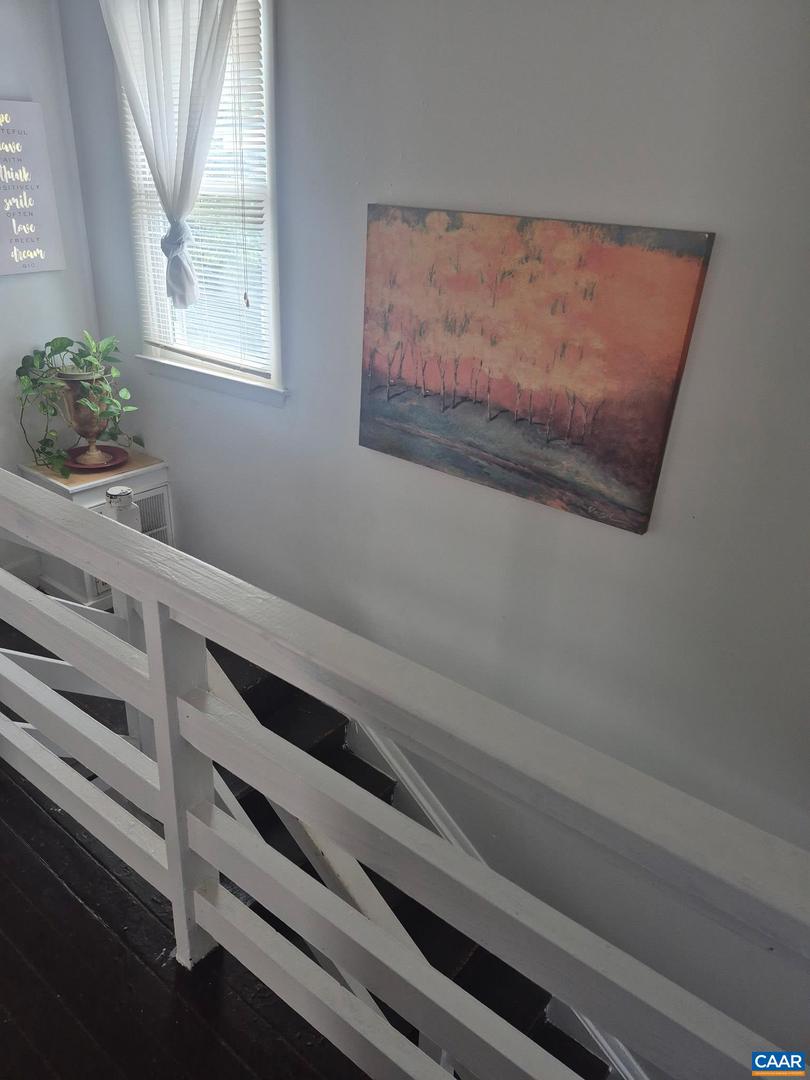352 10 1/2 ST, CHARLOTTESVILLE, Virginia 22903, 3 Bedrooms Bedrooms, ,1 BathroomBathrooms,Residential,For sale,352 10 1/2 ST,668206 MLS # 668206