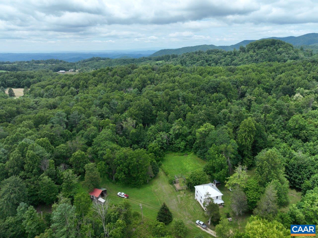 8947 SUGAR RUN RD, COPPER HILL, Virginia 24079, 3 Bedrooms Bedrooms, ,2 BathroomsBathrooms,Farm,For sale,8947 SUGAR RUN RD,668235 MLS # 668235