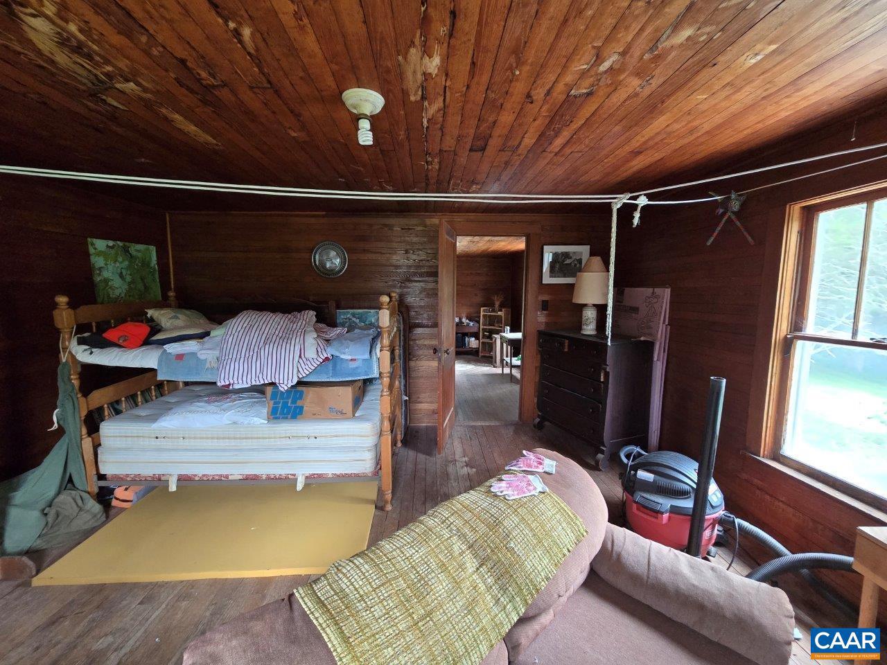 8947 SUGAR RUN RD, COPPER HILL, Virginia 24079, 3 Bedrooms Bedrooms, ,2 BathroomsBathrooms,Farm,For sale,8947 SUGAR RUN RD,668235 MLS # 668235