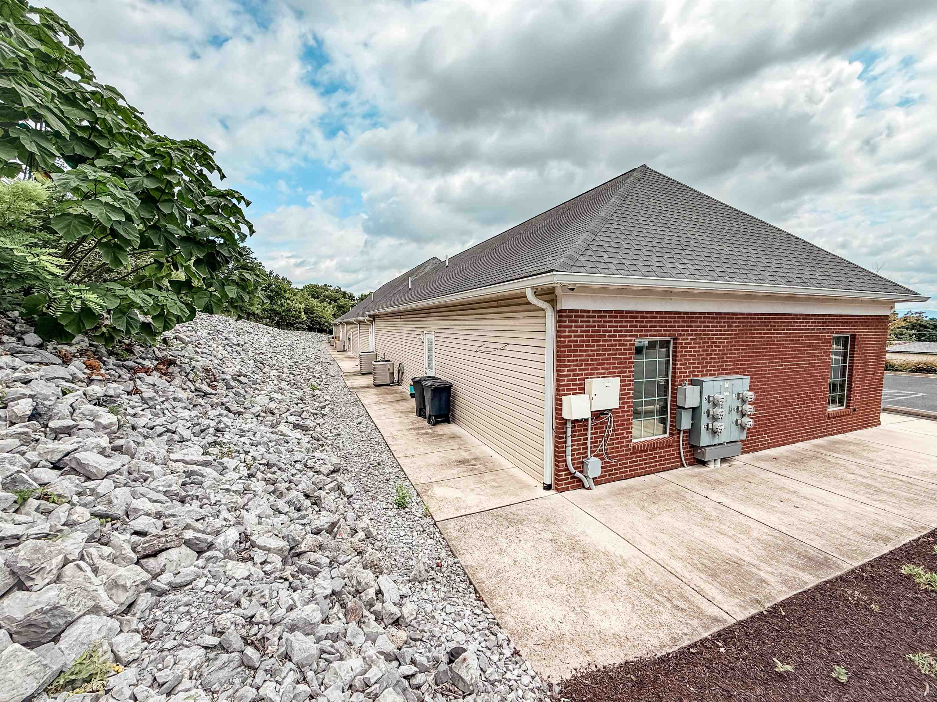 100 RED OAK DR, STAUNTON, Virginia 24401, ,Commercial,100 RED OAK DR,668246 MLS # 668246