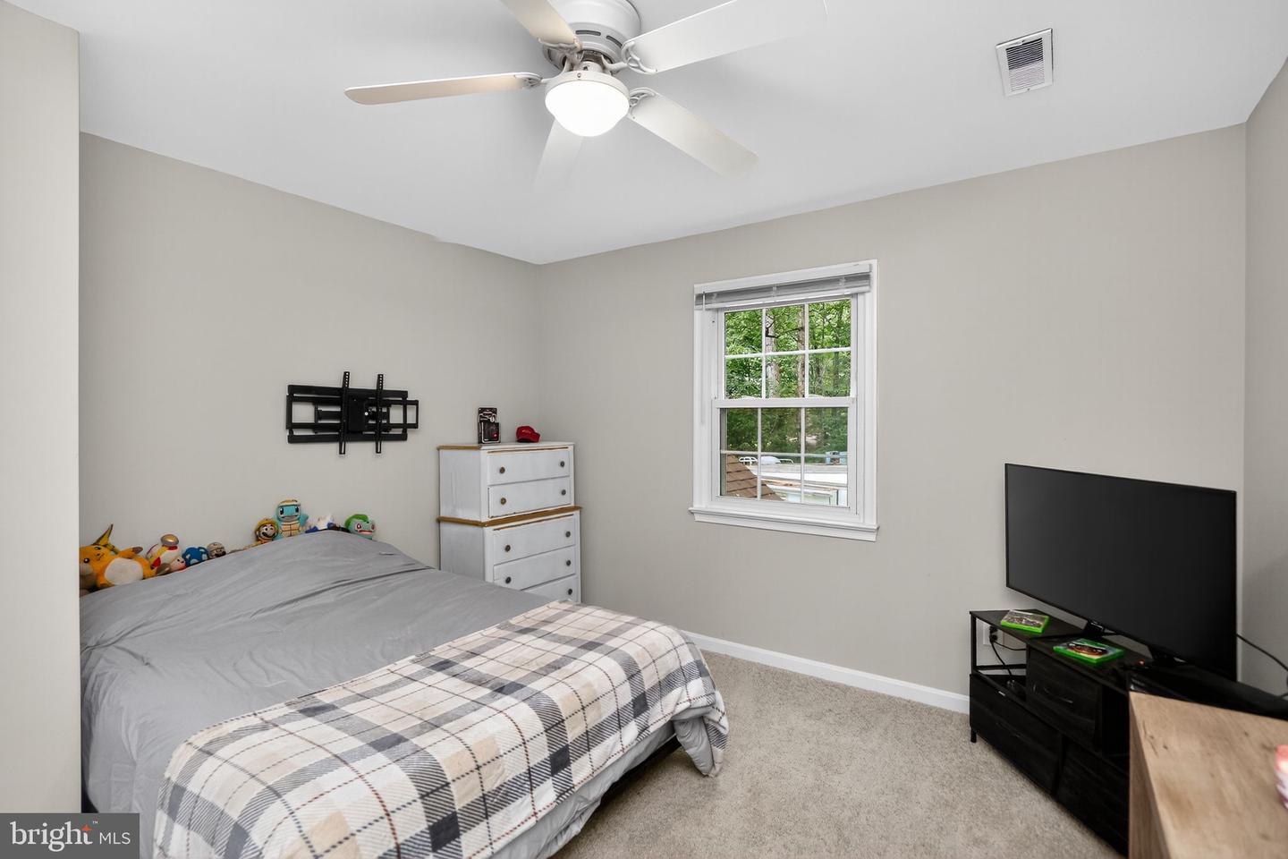 94 E RIVER BEND RD, FREDERICKSBURG, Virginia 22407, 4 Bedrooms Bedrooms, ,3 BathroomsBathrooms,Residential,For sale,94 E RIVER BEND RD,VASP2031662 MLS # VASP2031662