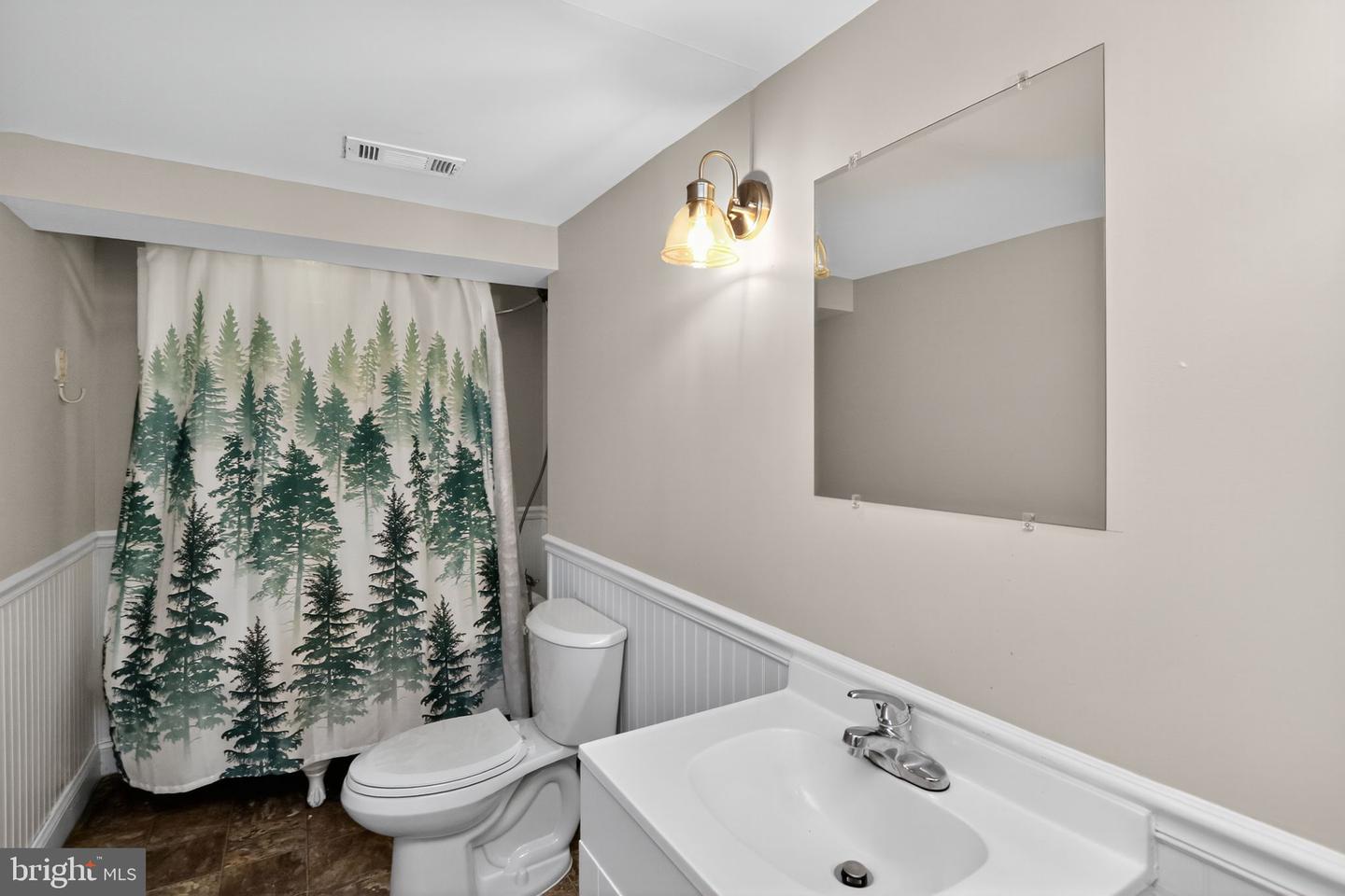 94 E RIVER BEND RD, FREDERICKSBURG, Virginia 22407, 4 Bedrooms Bedrooms, ,3 BathroomsBathrooms,Residential,For sale,94 E RIVER BEND RD,VASP2031662 MLS # VASP2031662