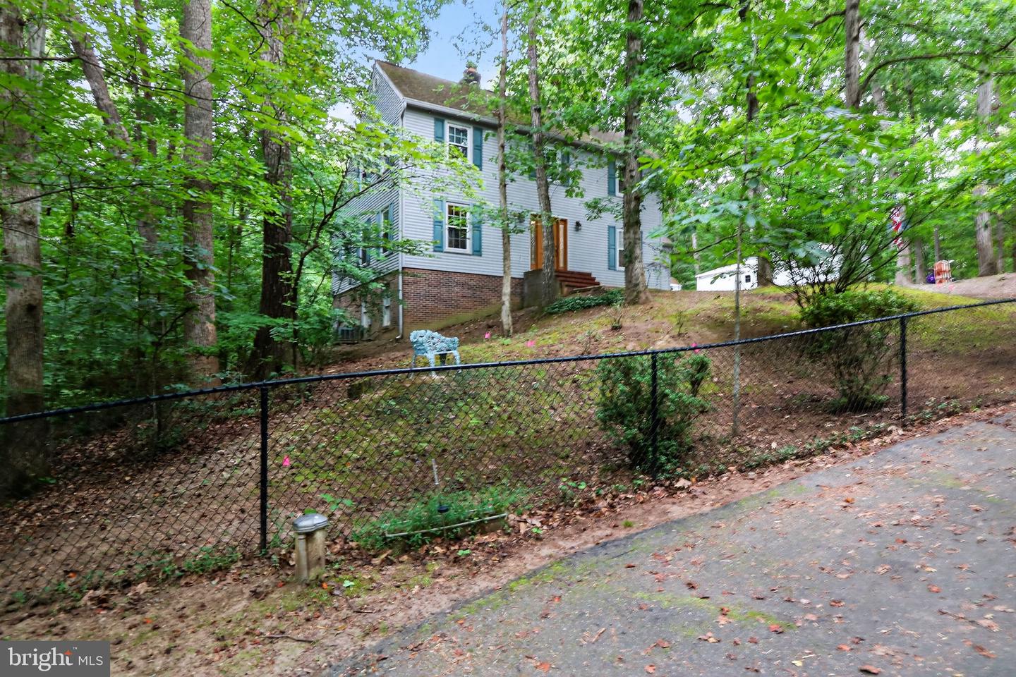 94 E RIVER BEND RD, FREDERICKSBURG, Virginia 22407, 4 Bedrooms Bedrooms, ,3 BathroomsBathrooms,Residential,For sale,94 E RIVER BEND RD,VASP2031662 MLS # VASP2031662