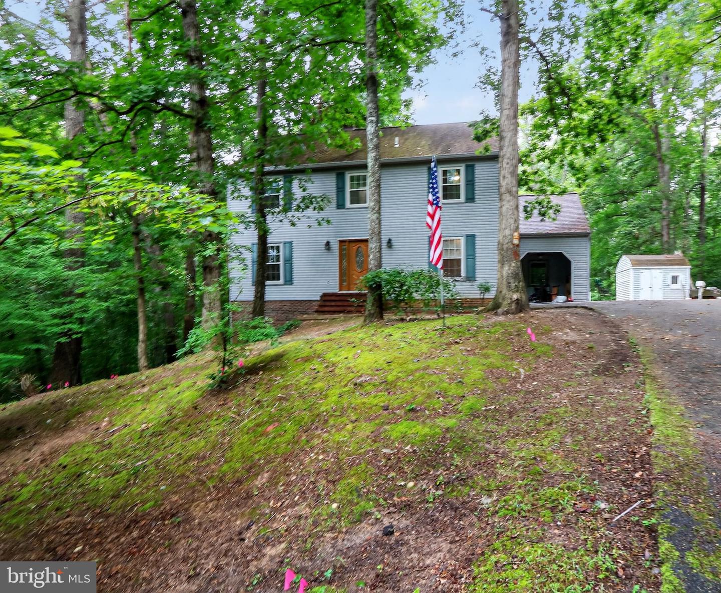 94 E RIVER BEND RD, FREDERICKSBURG, Virginia 22407, 4 Bedrooms Bedrooms, ,3 BathroomsBathrooms,Residential,For sale,94 E RIVER BEND RD,VASP2031662 MLS # VASP2031662