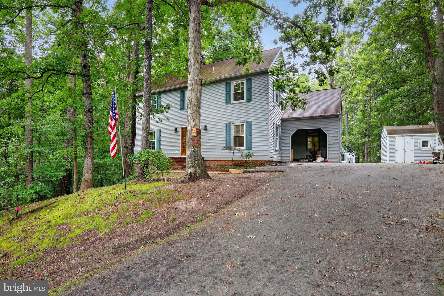 94 E RIVER BEND RD, FREDERICKSBURG, Virginia 22407, 4 Bedrooms Bedrooms, ,3 BathroomsBathrooms,Residential,For sale,94 E RIVER BEND RD,VASP2031662 MLS # VASP2031662