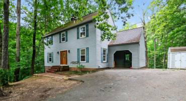 94 E RIVER BEND RD, FREDERICKSBURG, Virginia 22407, 4 Bedrooms Bedrooms, ,3 BathroomsBathrooms,Residential,For sale,94 E RIVER BEND RD,VASP2031662 MLS # VASP2031662