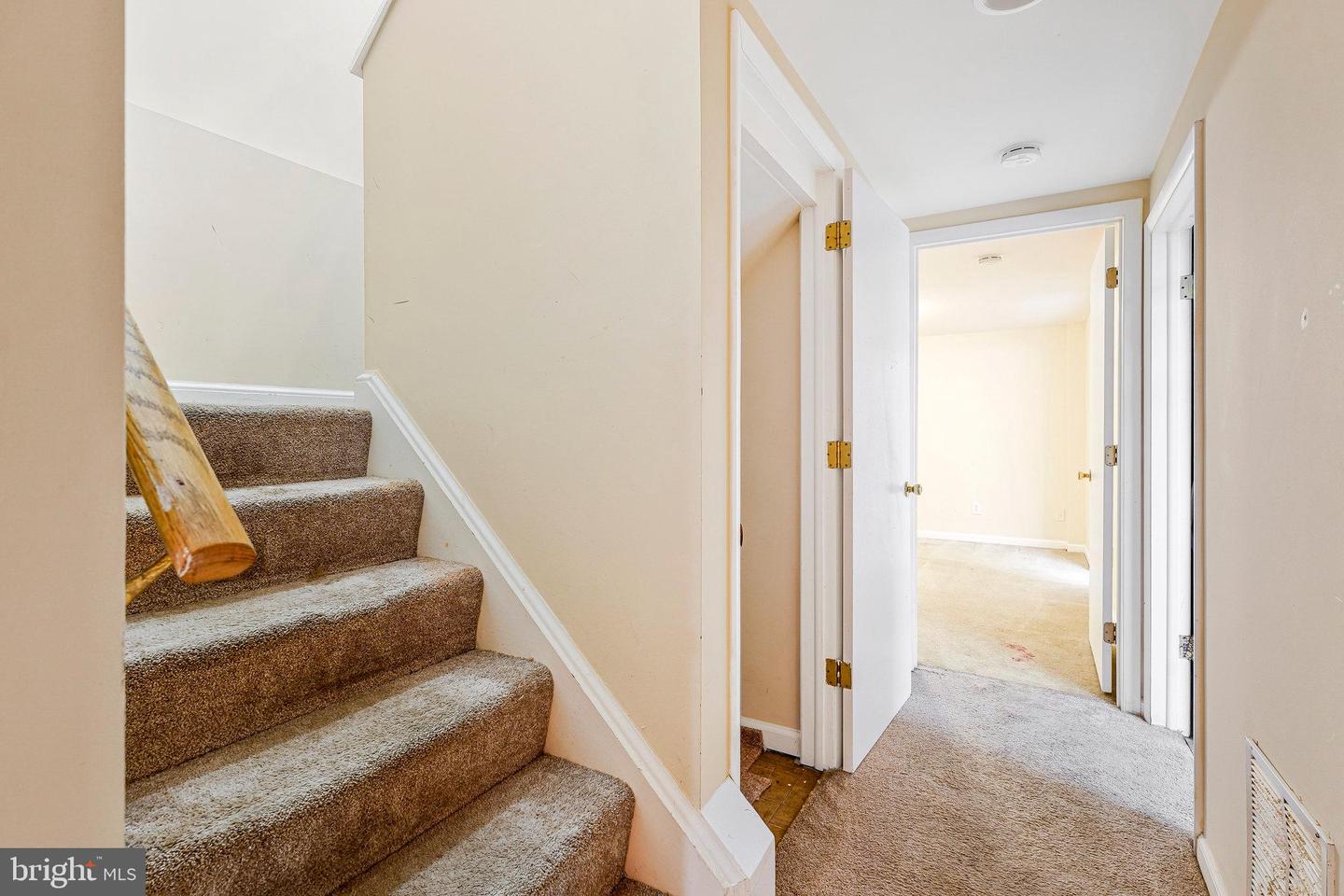 4126 MAPLE AVE N, FAIRFAX, Virginia 22032, ,Land,For sale,4126 MAPLE AVE N,VAFX2262882 MLS # VAFX2262882